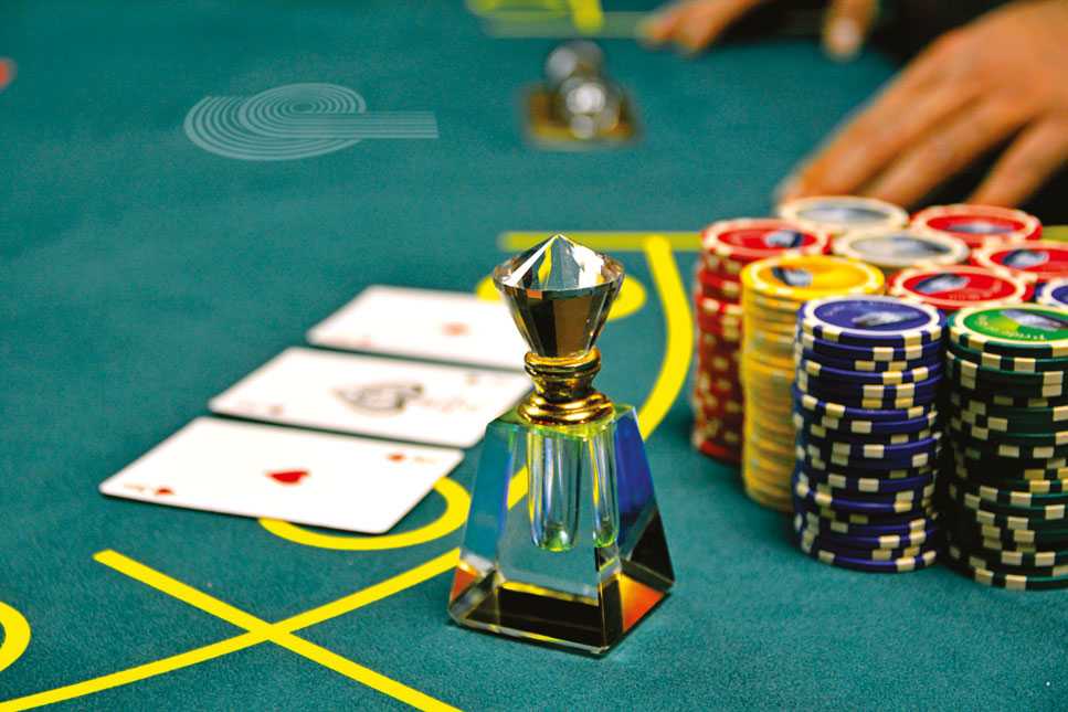 Many Online Players Like Playing Online Poker Games